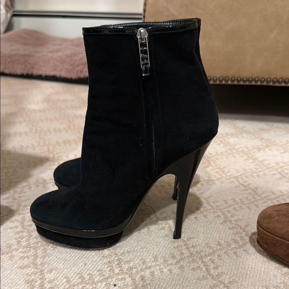 Yves Saint Laurent Black Stiletto Heels